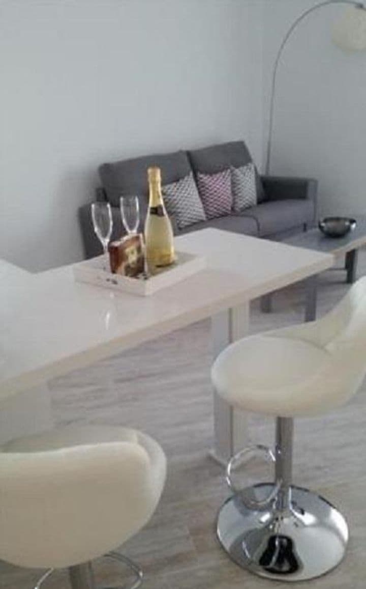 2 bedrooms apartment for rent in Albaicin, Spain - Image 7