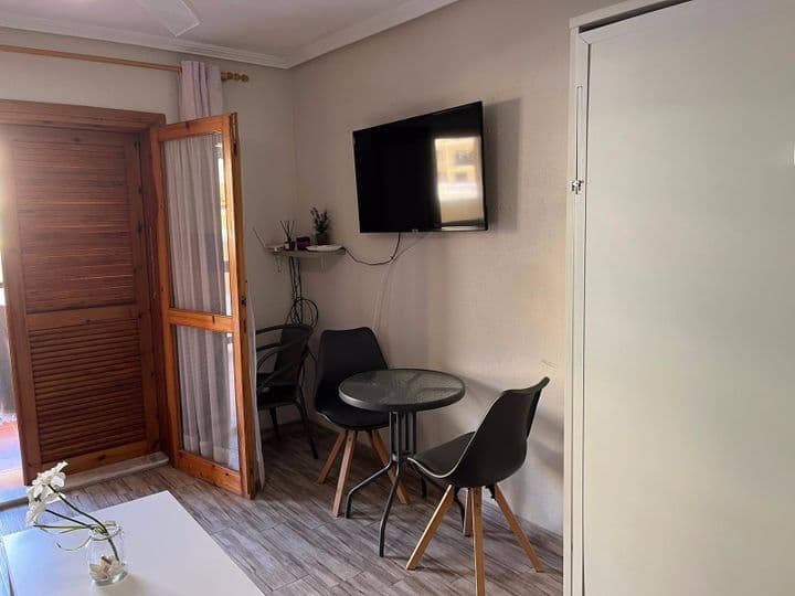 Apartment for rent in La Mata, Spain - Image 8