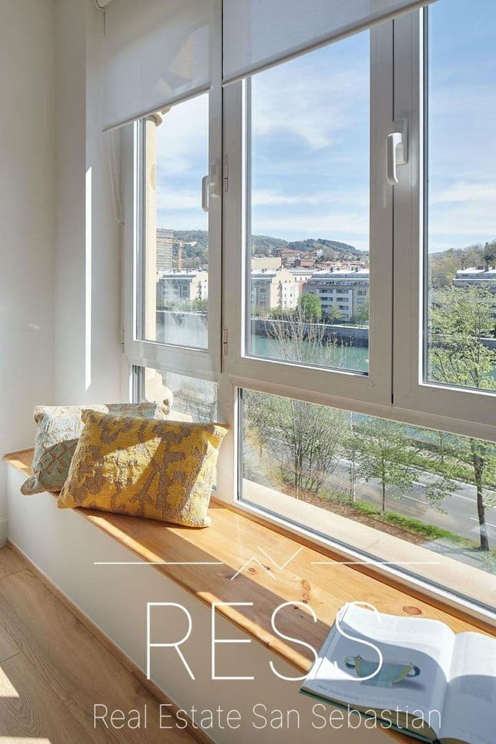 3 bedrooms apartment for sale in Donostia-San Sebastian, Spain - Image 3