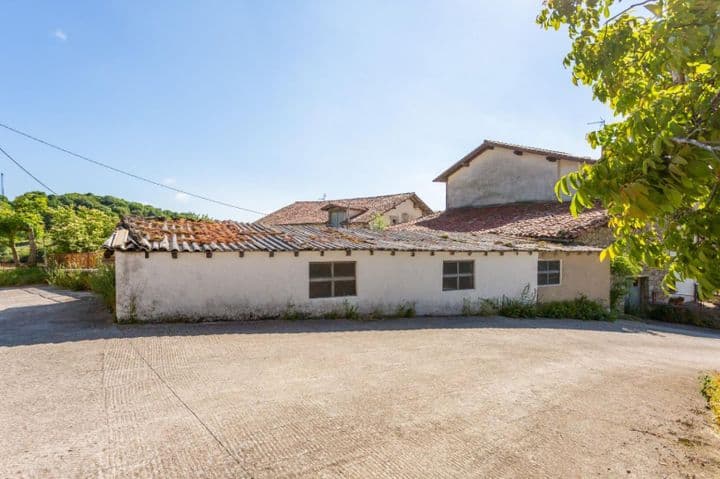 House for sale in Navarre, Spain - Image 12