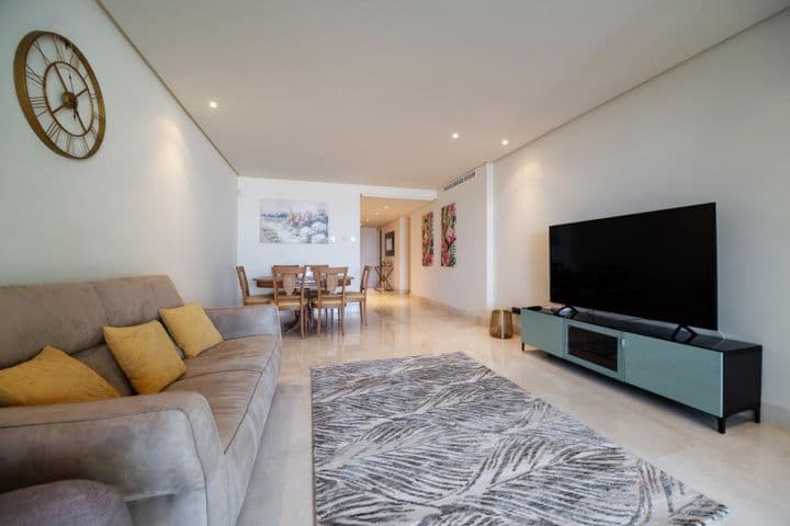 3 bedrooms apartment for sale in Estepona, Spain - Image 4