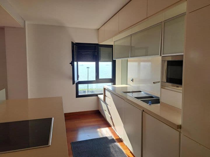 2 bedrooms apartment for rent in Las Palmas de Gran Canaria, Spain - Image 7