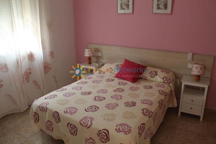 3 bedrooms apartment for rent in Denia, Spain - Image 4