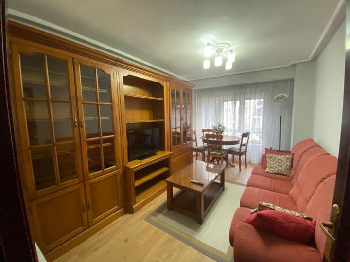 3 bedrooms apartment for rent in Gijon, Spain - Image 5