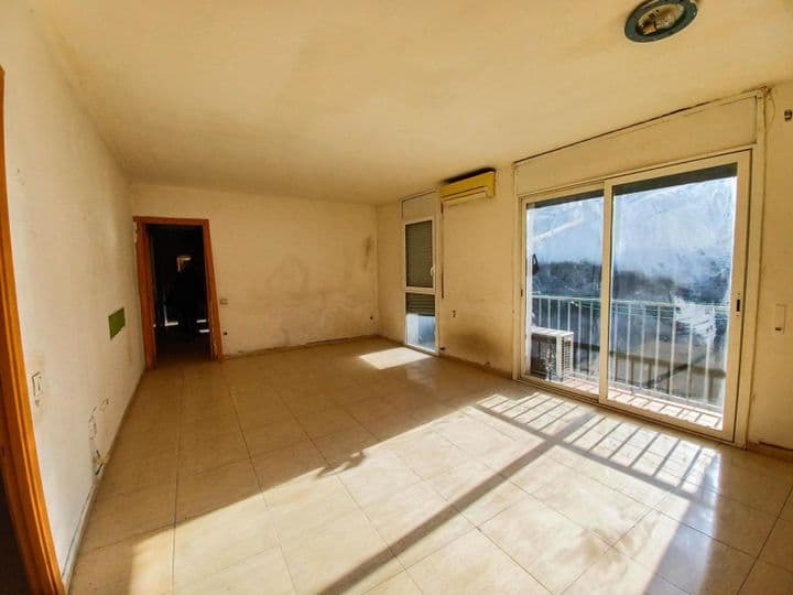 3 bedrooms apartment for sale in Bages, Spain - Image 2