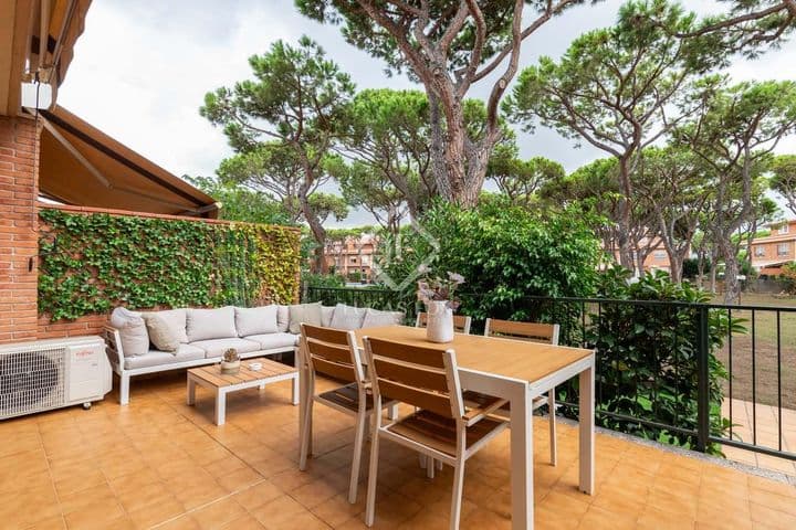 3 bedrooms house for rent in Barcelona, Spain - Image 8