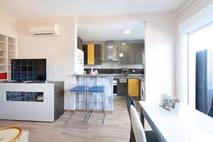 2 bedrooms apartment for sale in La Axarquia, Spain - Image 3