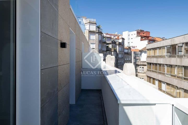 1 bedroom apartment for sale in Vigo, Spain - Image 11