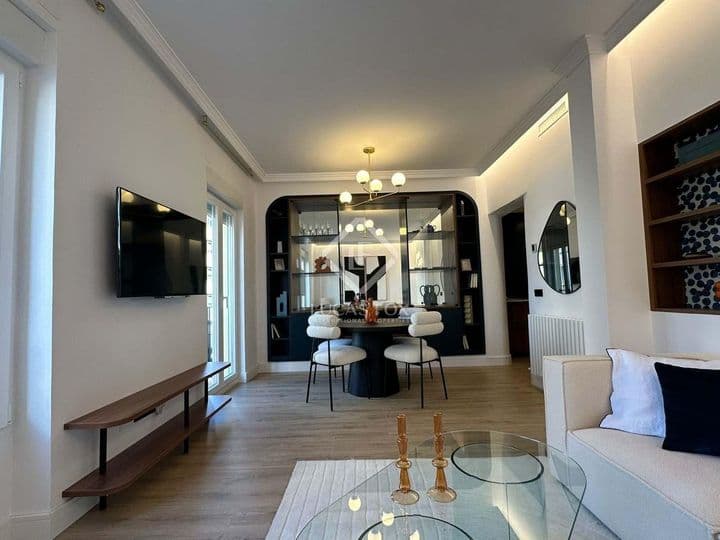 2 bedrooms apartment for sale in Madrid, Spain - Image 5