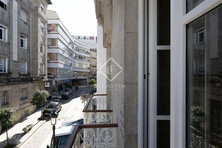 4 bedrooms apartment for sale in Vigo, Spain - Image 9