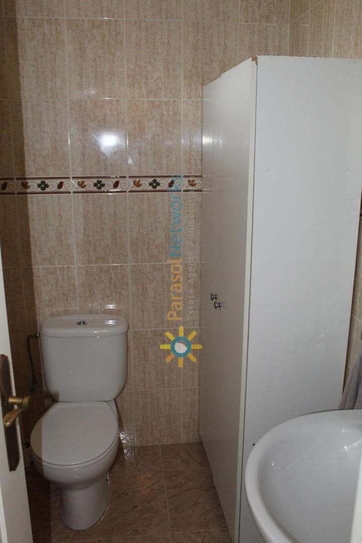 2 bedrooms apartment for rent in Denia, Spain - Image 4