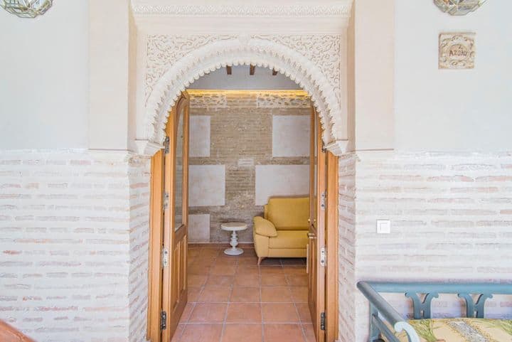 1 bedroom apartment for rent in Albaicin, Spain - Image 2