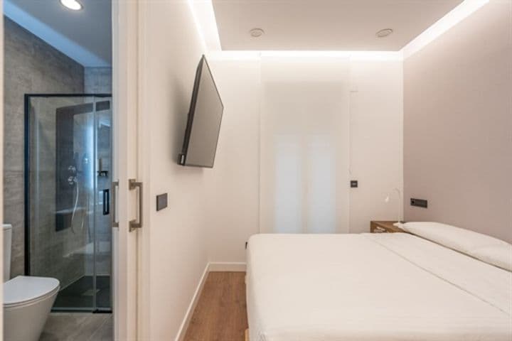 4 bedrooms apartment for sale in Madrid, Spain - Image 6