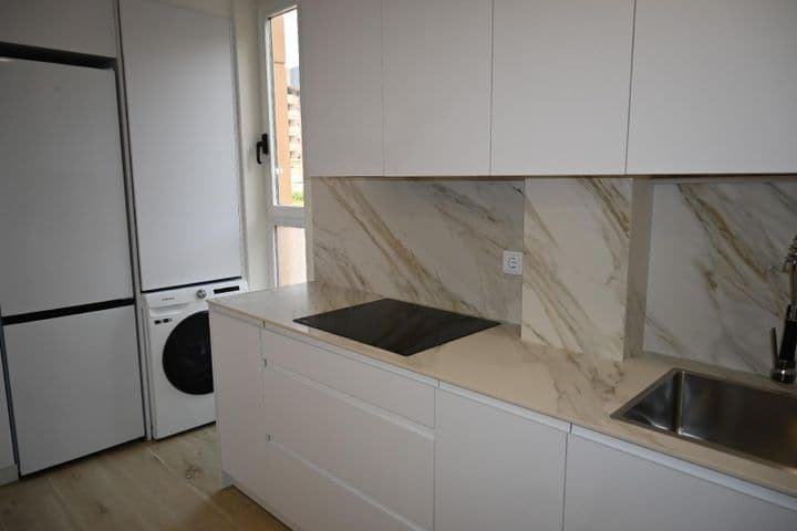 3 bedrooms apartment for rent in Santander, Spain - Image 11