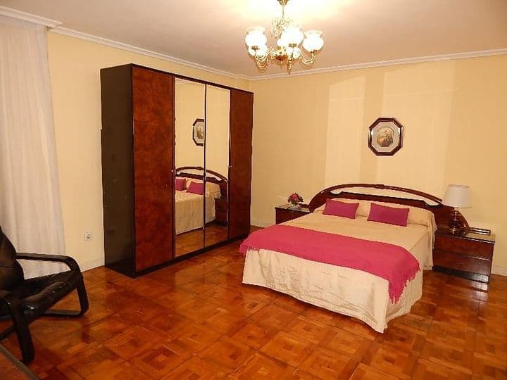 3 bedrooms apartment for sale in Santander, Spain - Image 5