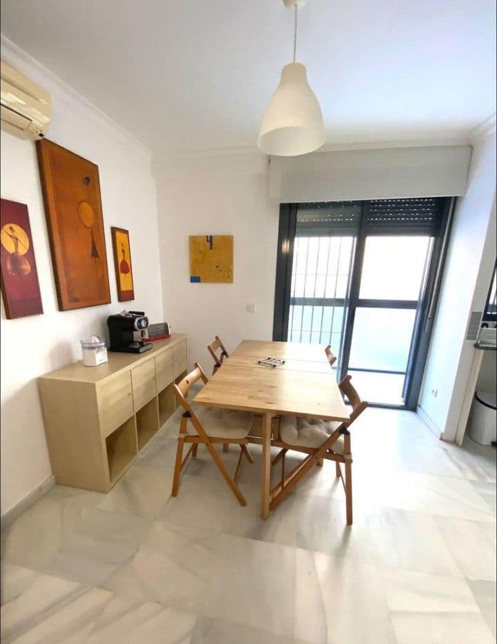 2 bedrooms apartment for sale in Fuengirola, Spain - Image 2