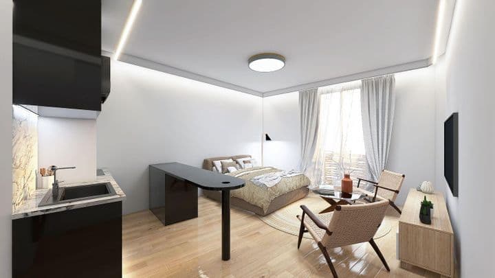 1 bedroom apartment for sale in Madrid, Spain - Image 3