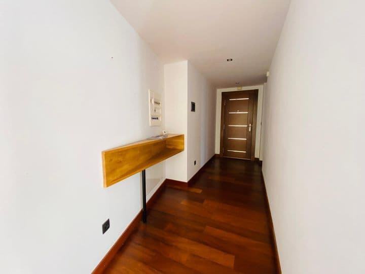 3 bedrooms apartment for rent in Vigo, Spain - Image 6