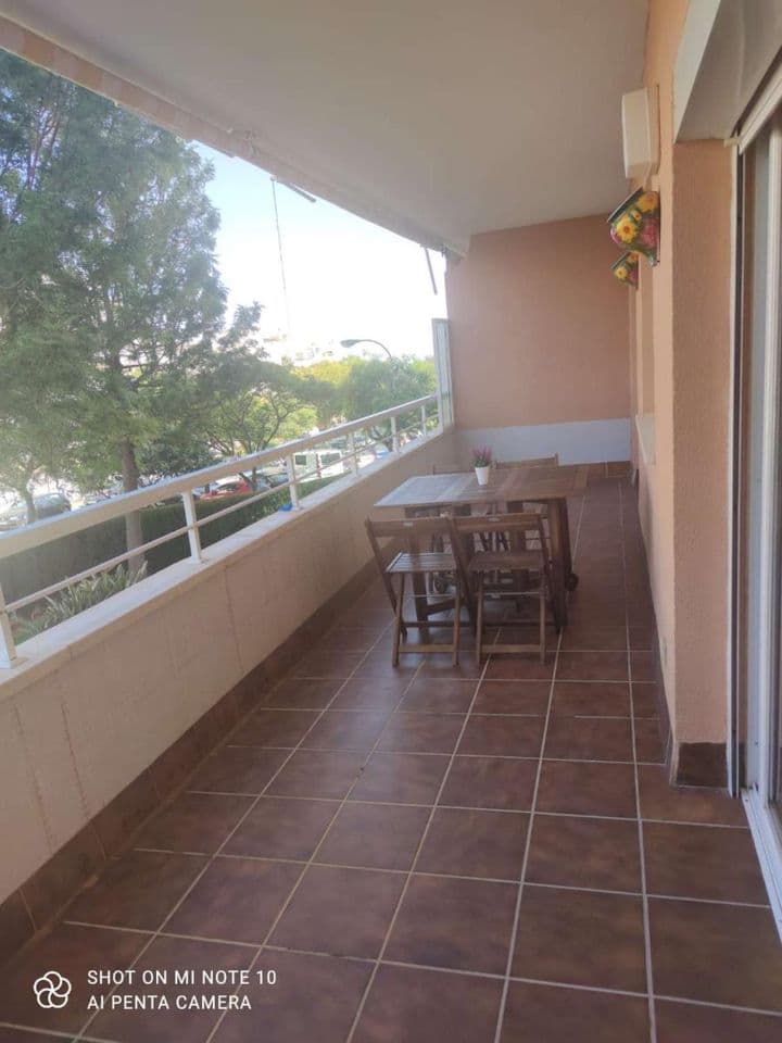 3 bedrooms apartment for rent in Parque de la Paloma, Spain - Image 3