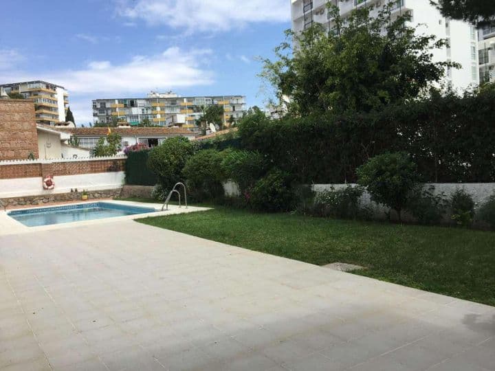 2 bedrooms house for rent in Parque de la Paloma, Spain - Image 7