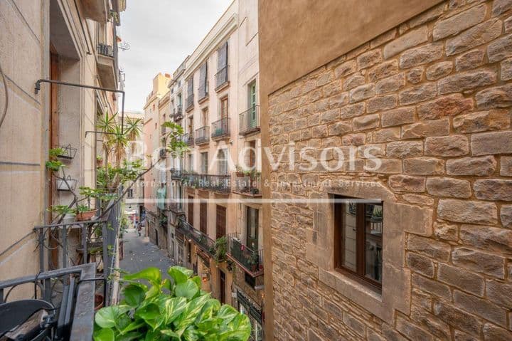 3 bedrooms apartment for sale in Ciutat Vella, Spain - Image 5