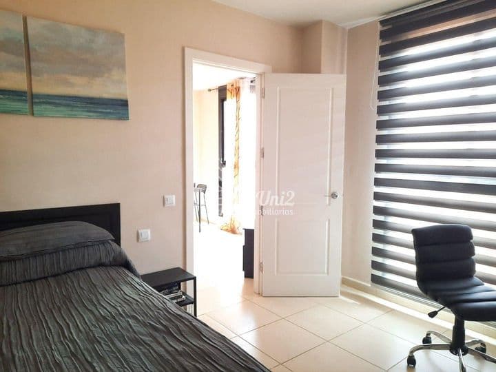 1 bedroom apartment for rent in Telde, Spain - Image 12