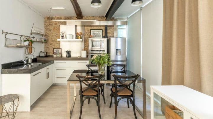 1 bedroom apartment for sale in Corunna, Spain - Image 2