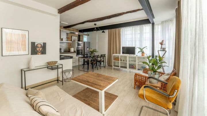 1 bedroom apartment for sale in Corunna, Spain - Image 6