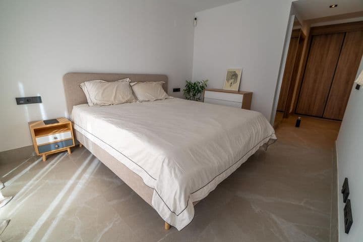 2 bedrooms apartment for sale in Costa del Sol, Spain - Image 8