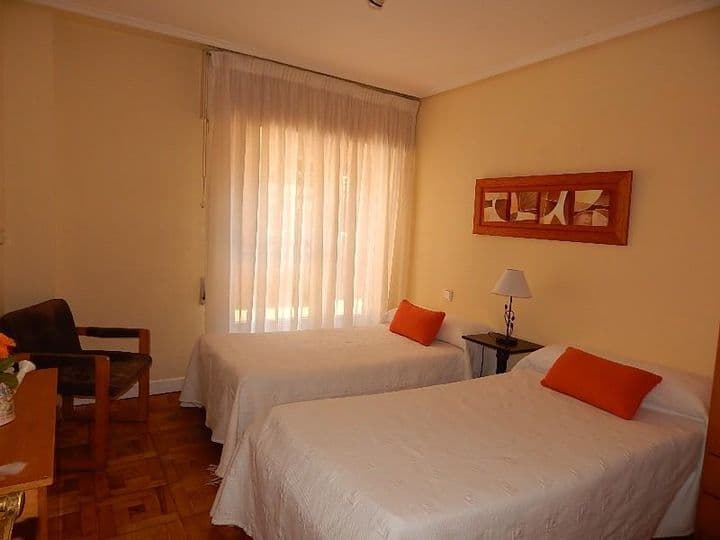 3 bedrooms apartment for sale in Santander, Spain - Image 3