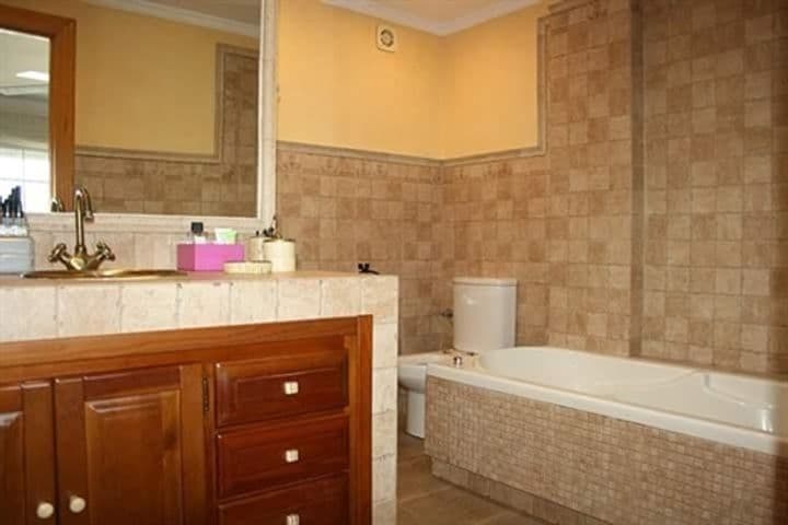 3 bedrooms apartment for sale in Estepona, Spain - Image 10