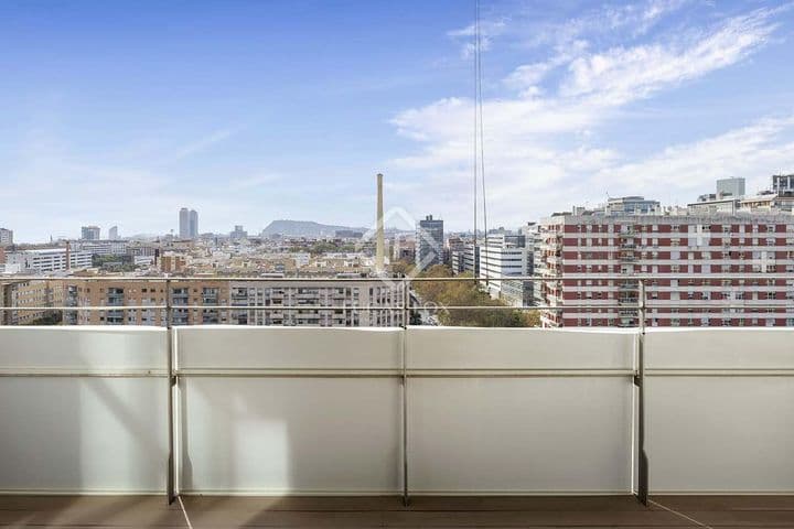 2 bedrooms apartment for rent in Barcelona, Spain - Image 8