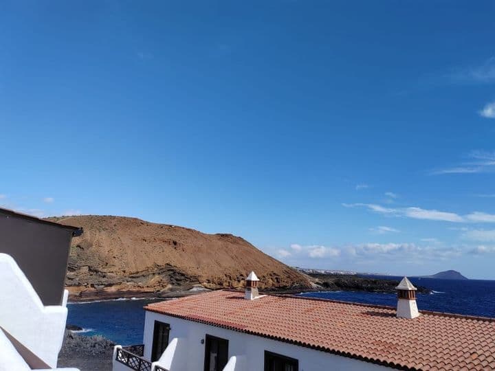 2 bedrooms house for sale in Costa del Silencio-Las Galletas, Spain