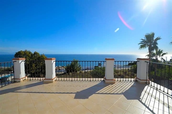 6 bedrooms house for sale in La Duquesa, Spain - Image 4