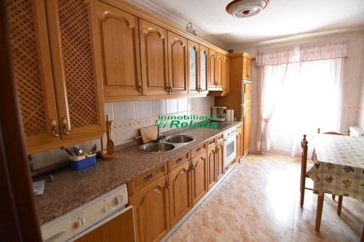 3 bedrooms apartment for sale in Salamanca, Spain - Image 3