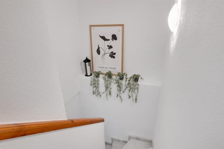 1 bedroom apartment for sale in Torrevieja, Spain - Image 3