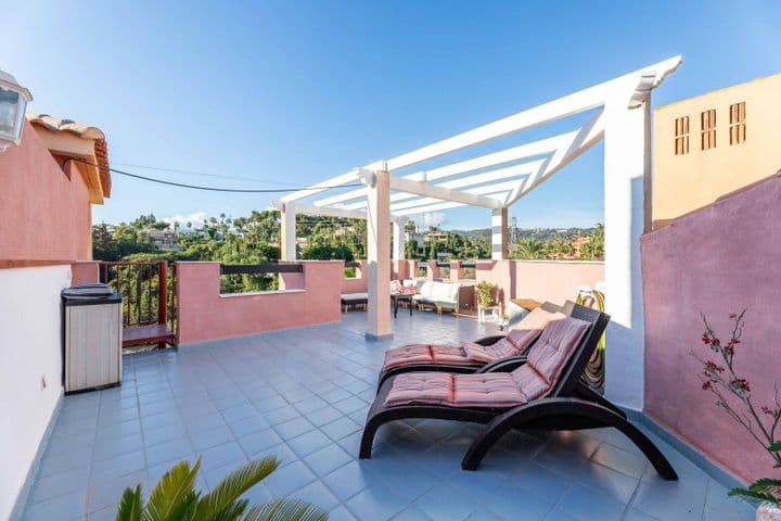 2 bedrooms house for sale in Marbella, Spain - Image 2