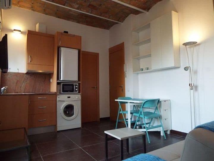 1 bedroom apartment for sale in Ciutat Vella, Spain - Image 2