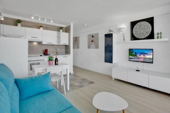 1 bedroom apartment for sale in Costa Adeje, Spain - Image 10