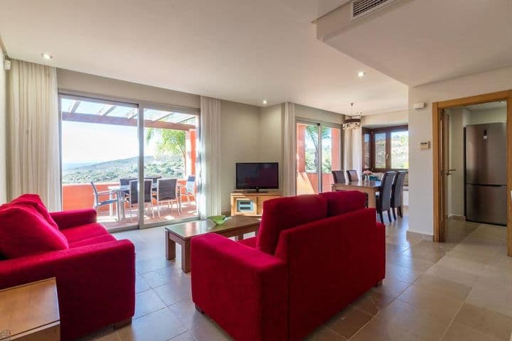 4 bedrooms house for sale in Manilva, Spain - Image 4