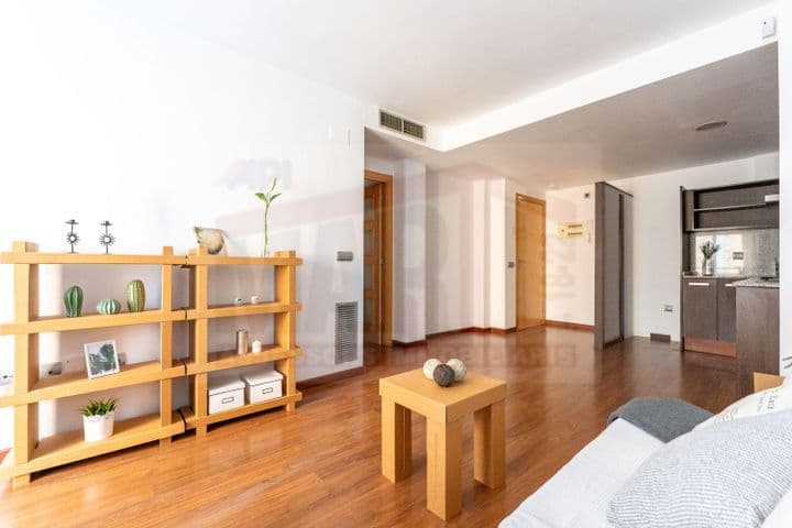 1 bedroom apartment for sale in Reus, Spain - Image 3