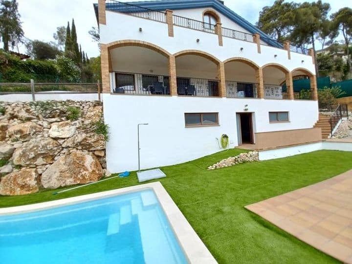 5 bedrooms house for sale in Santa Susanna, Spain - Image 5