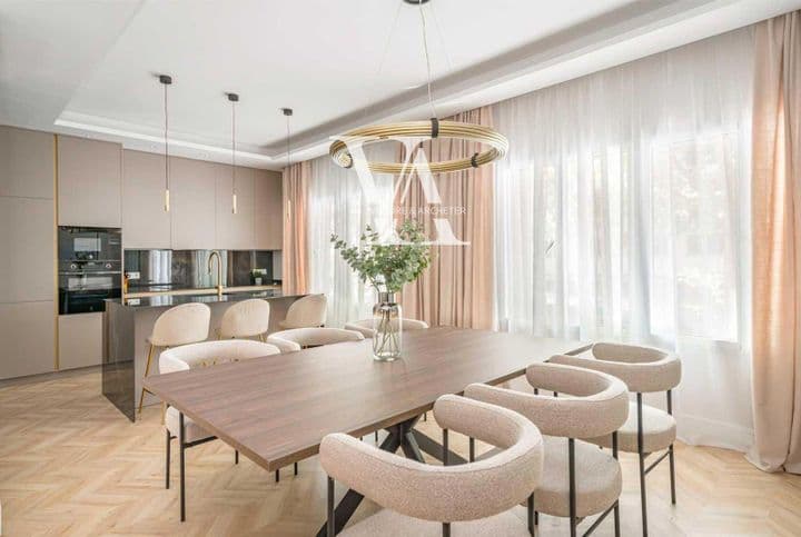 4 bedrooms apartment for sale in Madrid, Spain - Image 11
