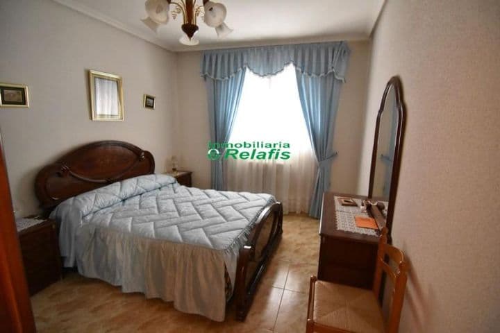 3 bedrooms apartment for sale in Salamanca, Spain - Image 6