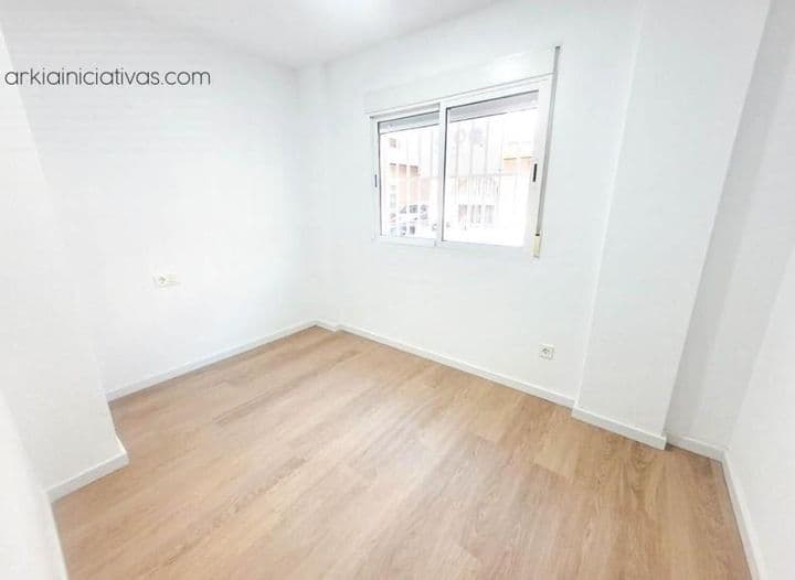 2 bedrooms apartment for sale in Centro, Spain - Image 3