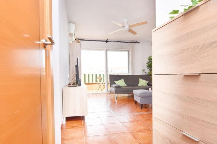 2 bedrooms apartment for sale in Centro Ciudad, Spain - Image 2