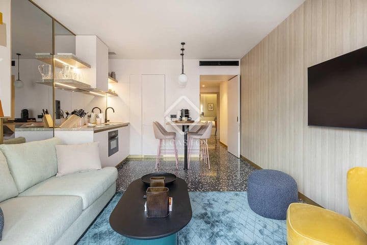 2 bedrooms apartment for rent in Barcelona, Spain - Image 9