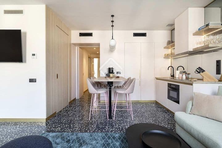 2 bedrooms apartment for rent in Barcelona, Spain - Image 3