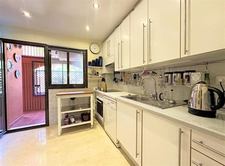 2 bedrooms apartment for sale in Estepona, Spain - Image 11