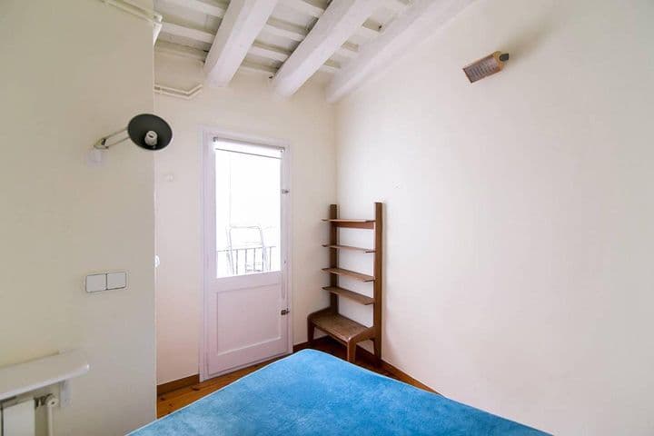 2 bedrooms apartment for rent in Gotic, Spain - Image 12